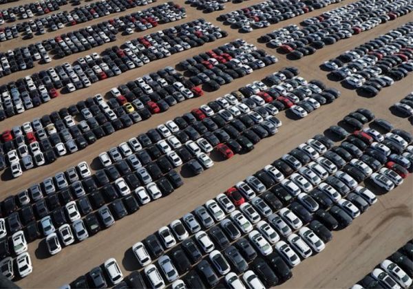 В марте спрос на новые легковые авто снизился на 6,5 процентов